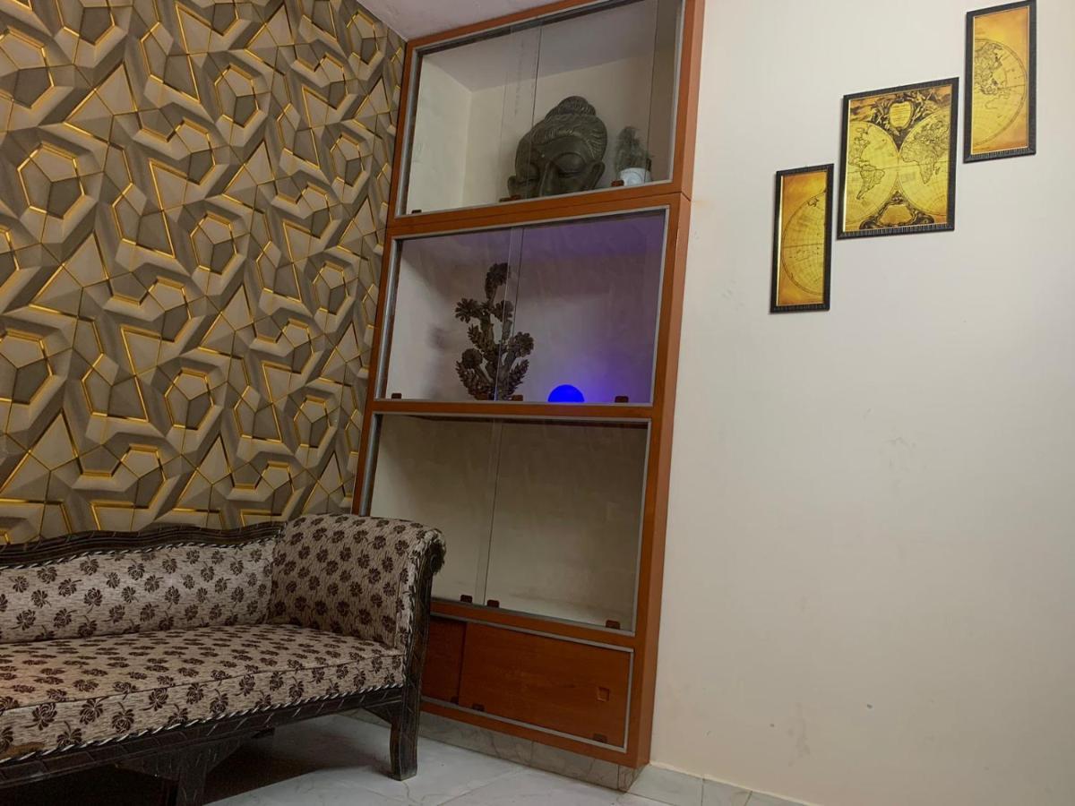 Privyrooms Gorakhpur Bagian luar foto