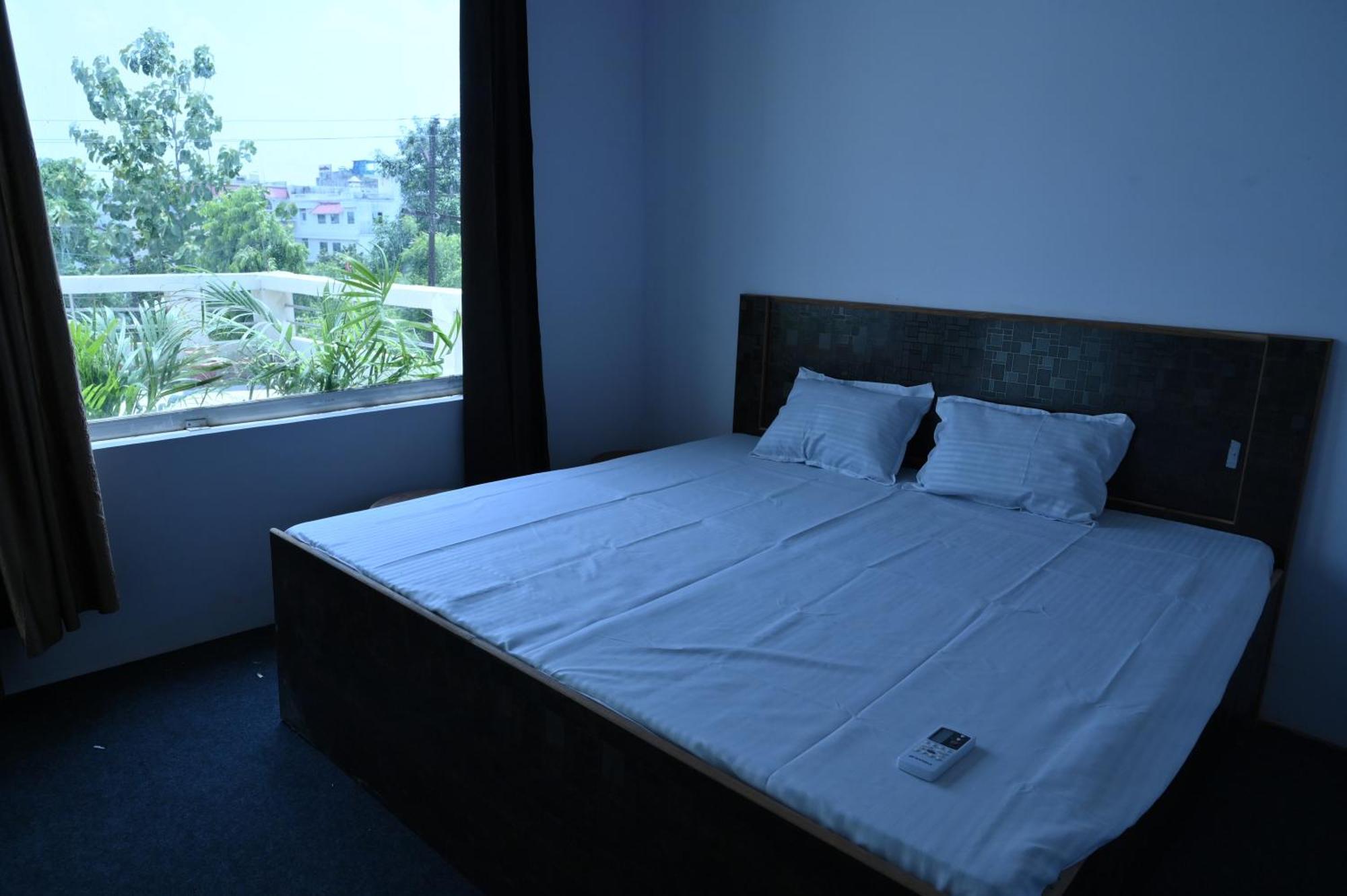 Privyrooms Gorakhpur Bagian luar foto