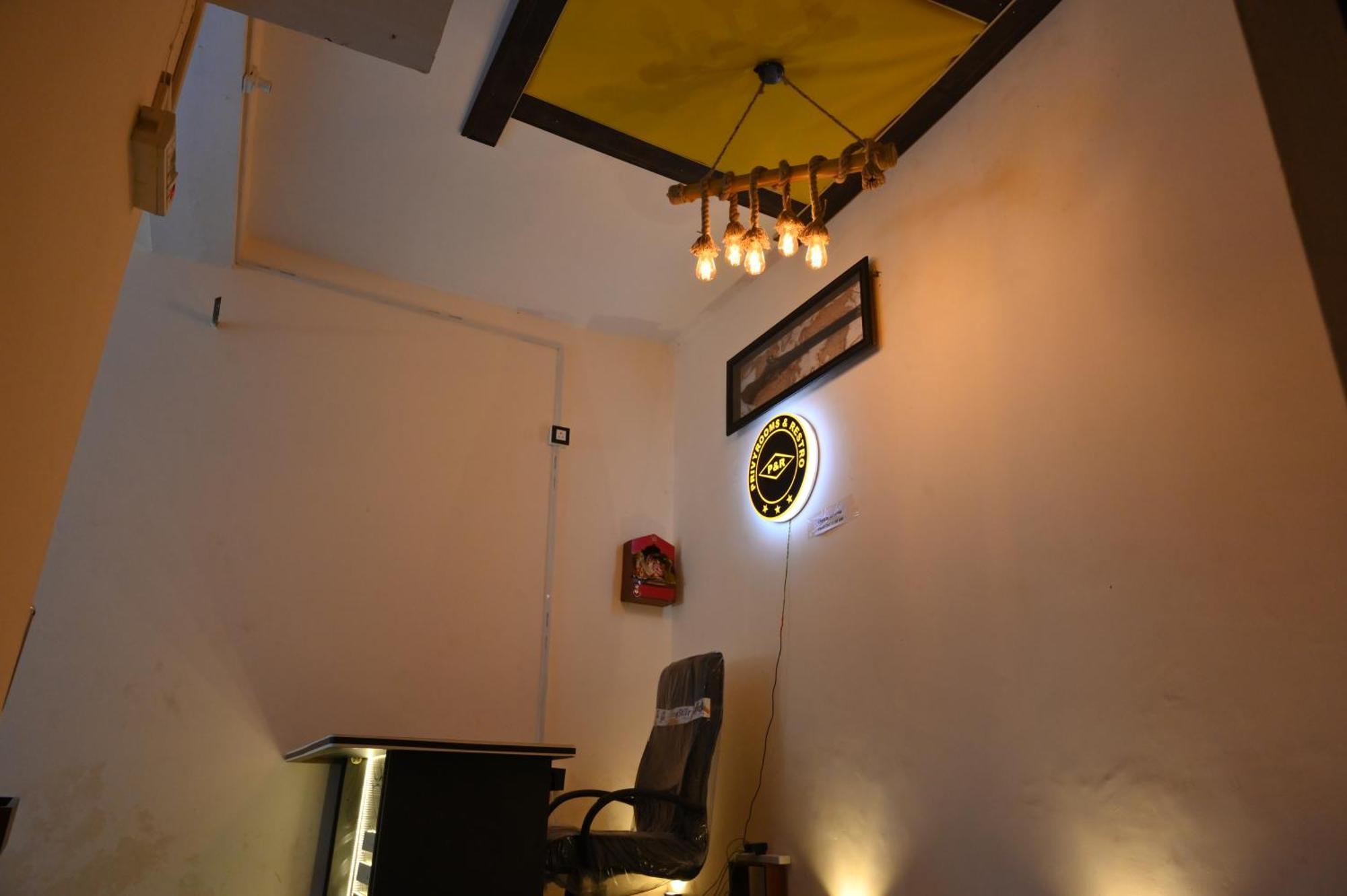 Privyrooms Gorakhpur Bagian luar foto