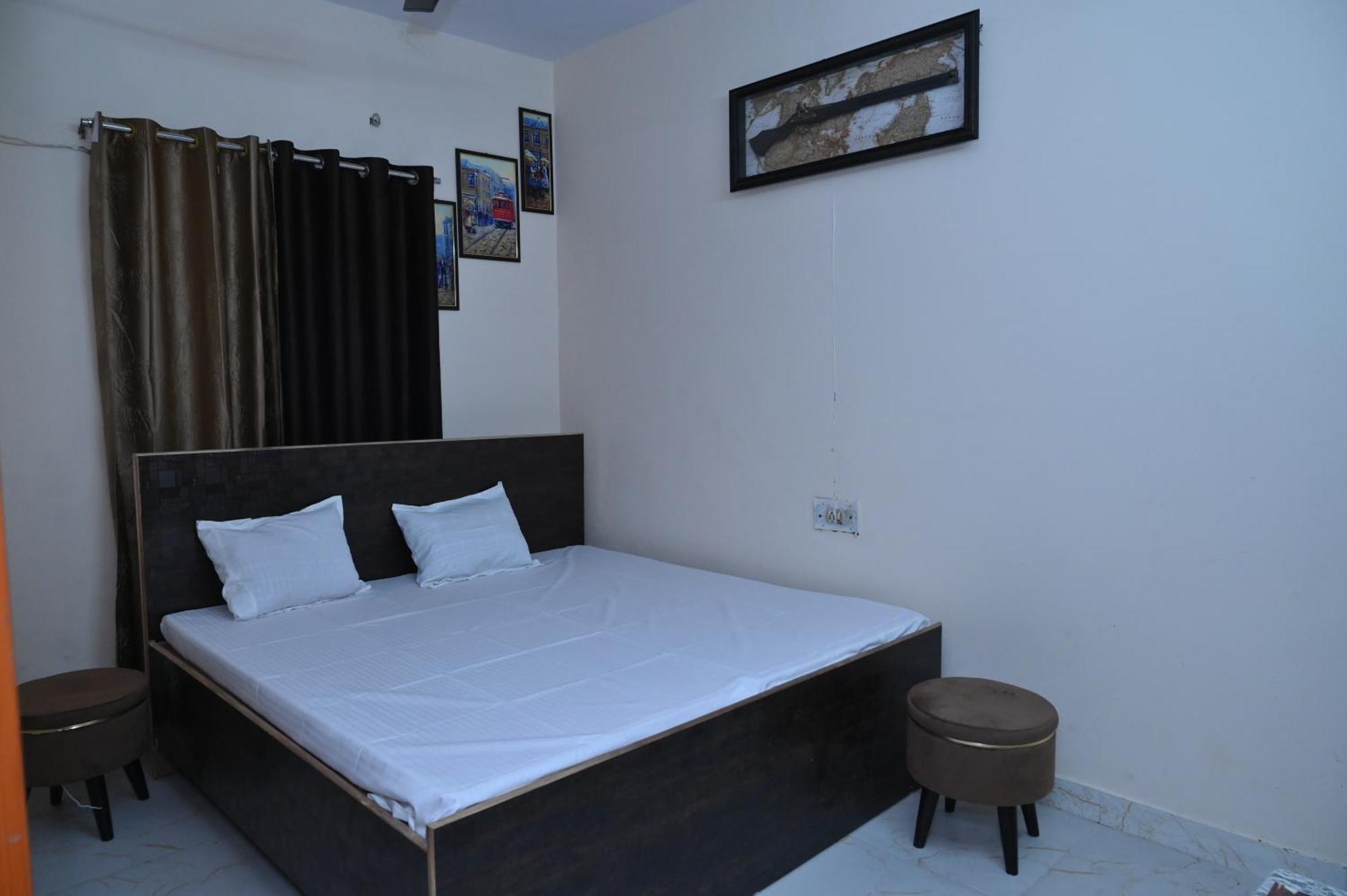 Privyrooms Gorakhpur Bagian luar foto