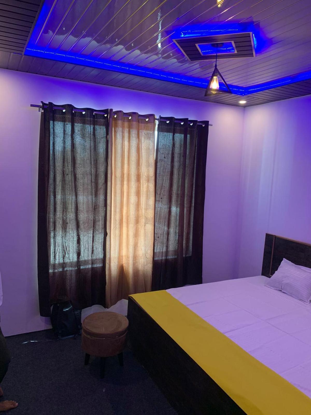 Privyrooms Gorakhpur Bagian luar foto