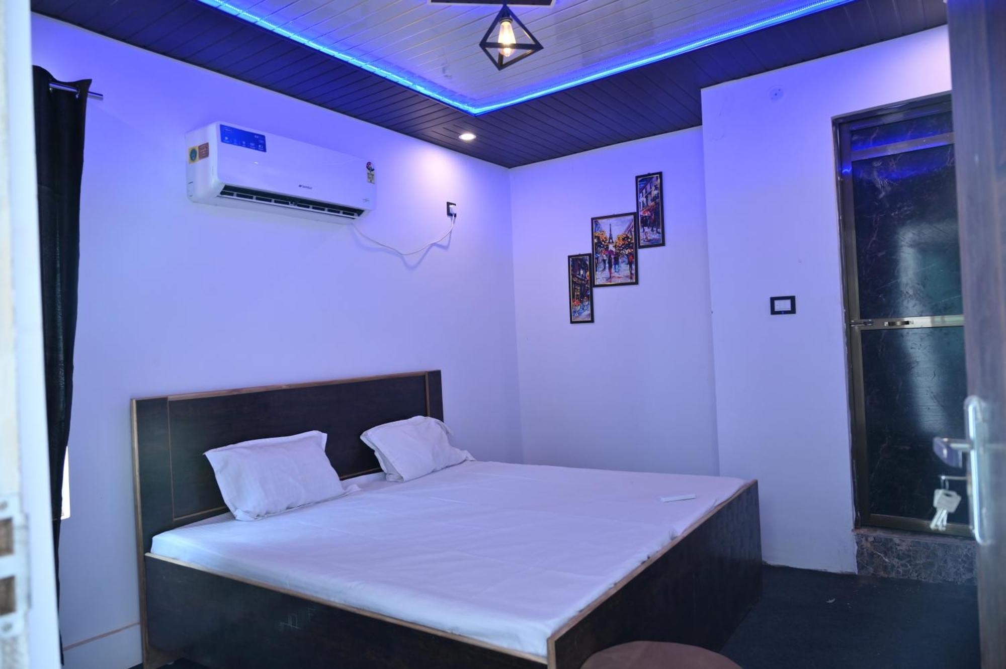 Privyrooms Gorakhpur Bagian luar foto
